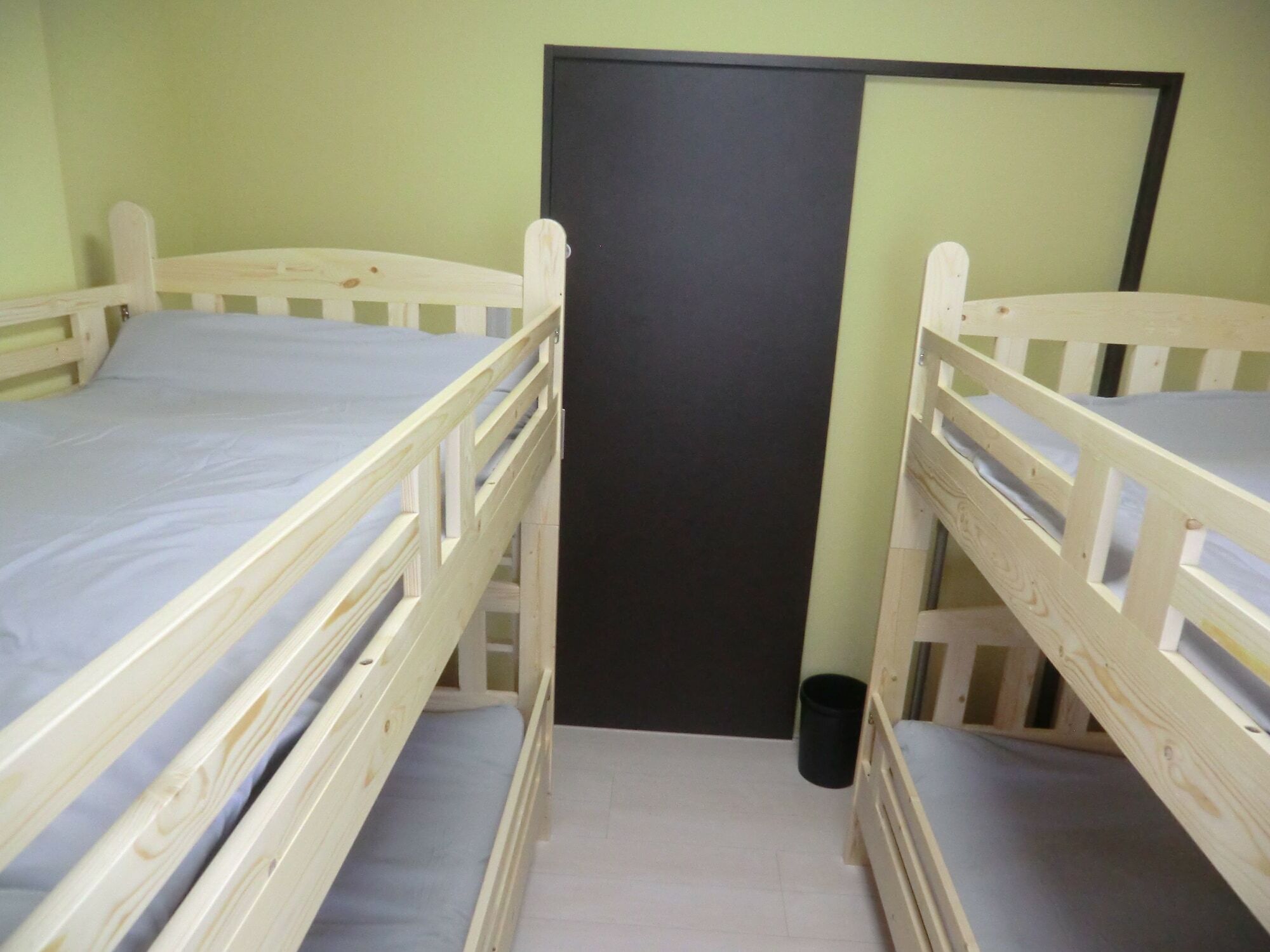 Guest House Kokokara Наха Екстер'єр фото